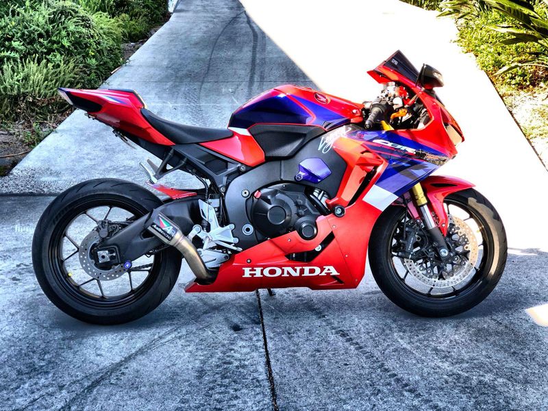 Used 2023 Honda CBR1000RR ABS Image 18