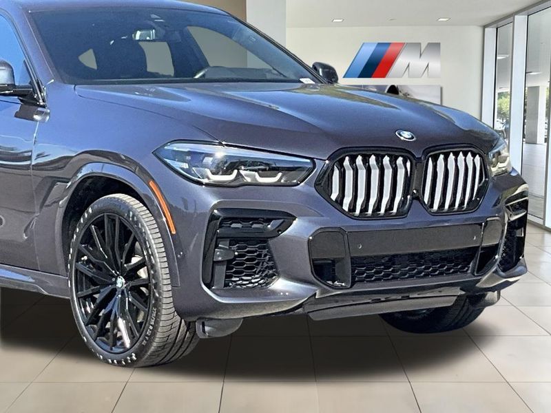 2022 BMW X6 xDrive40iImage 10