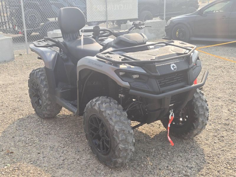 New 2026 Can-Am OUTLANDER MAX XT 700 