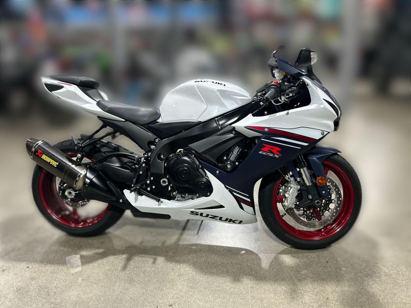 Used 2024 Suzuki GSX-R600 Image 11