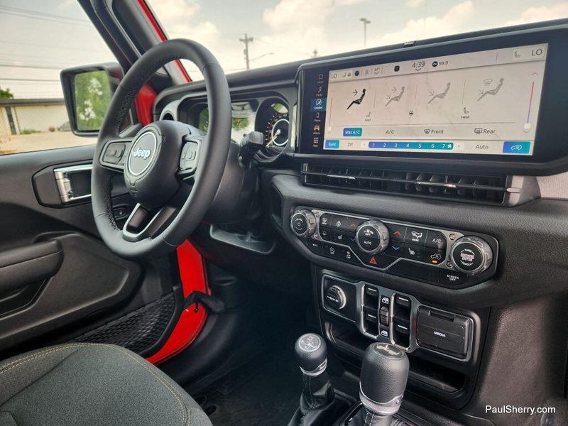 2025 Jeep Wrangler 4-door Sport SImage 26