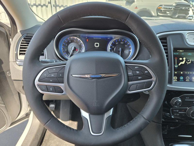 Used 2023 Chrysler 300 Touring RWD