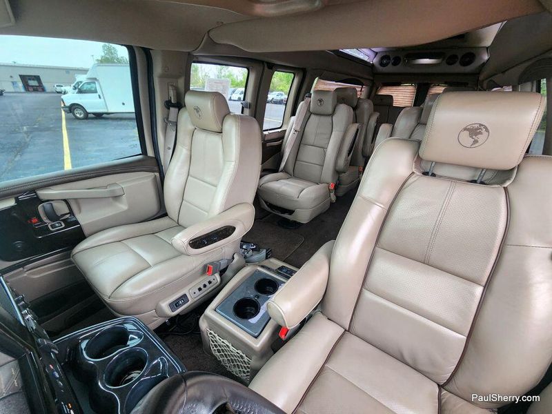 2018 GMC Savana 2500 Image 23