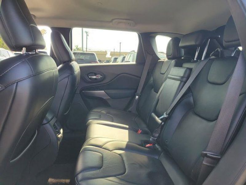 Used 2019 Jeep Cherokee Limited