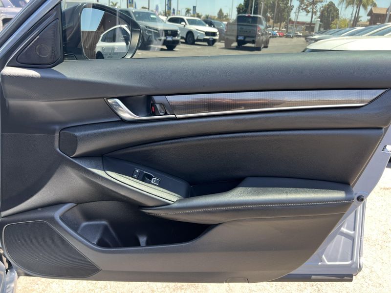 Used 2022 Honda Accord Sedan SportImage 25