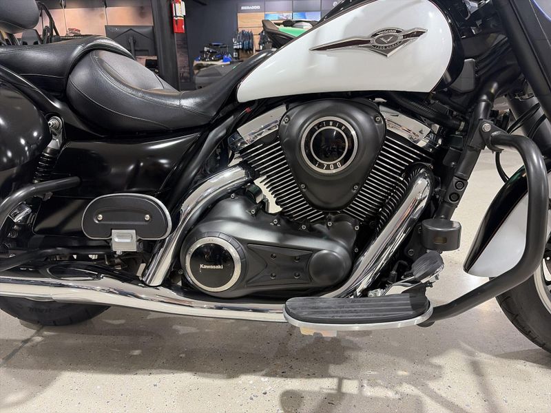 Used 2014 Kawasaki VULCAN 1700 NOMAD ABS Image 20