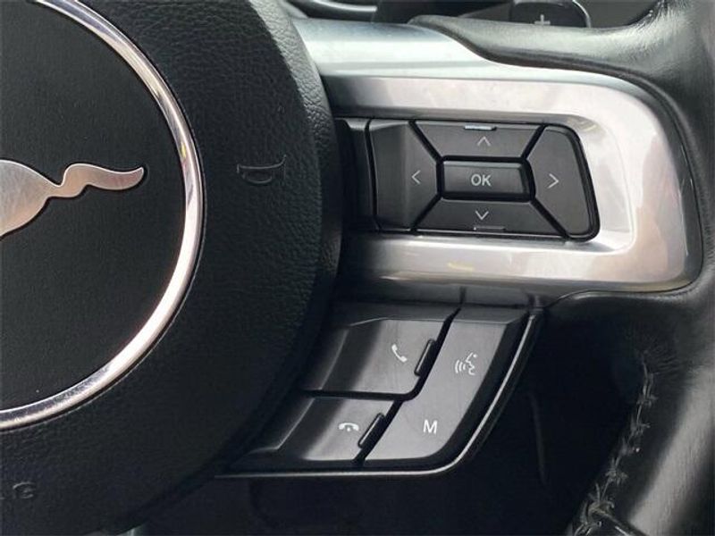 2020 Ford Mustang EcoBoost PremiumImage 24