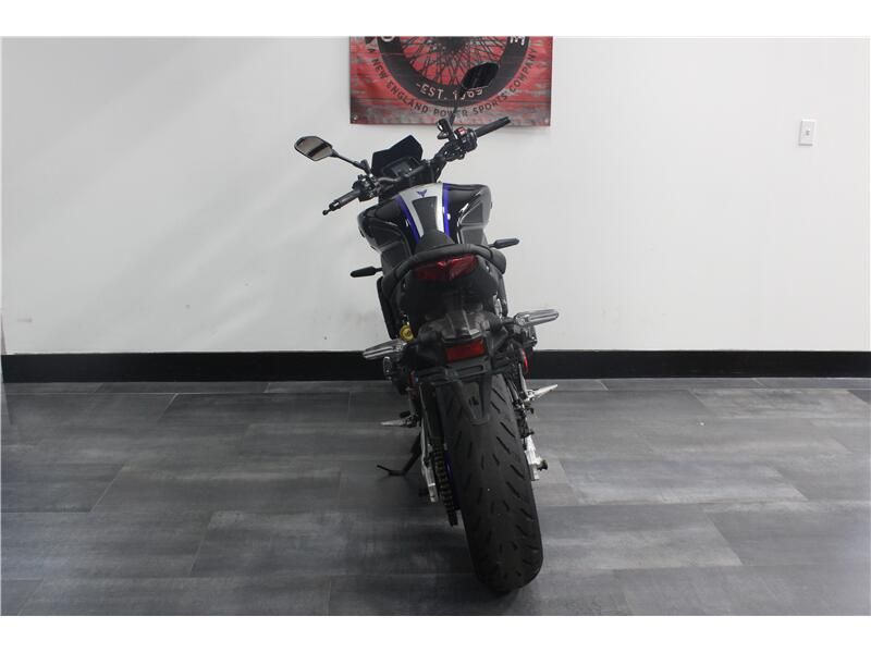 2021 Yamaha MT09-SP Image 4