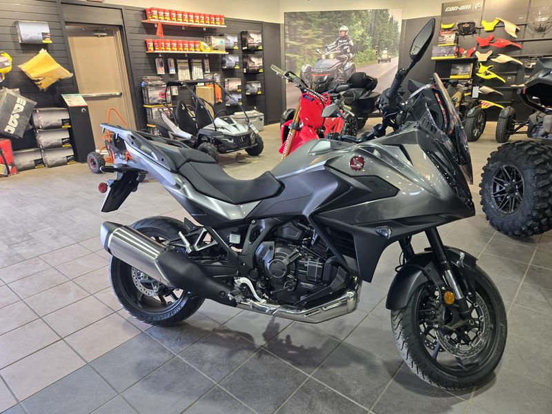 NEW 2026 HONDA NT1100 DCT Image 2