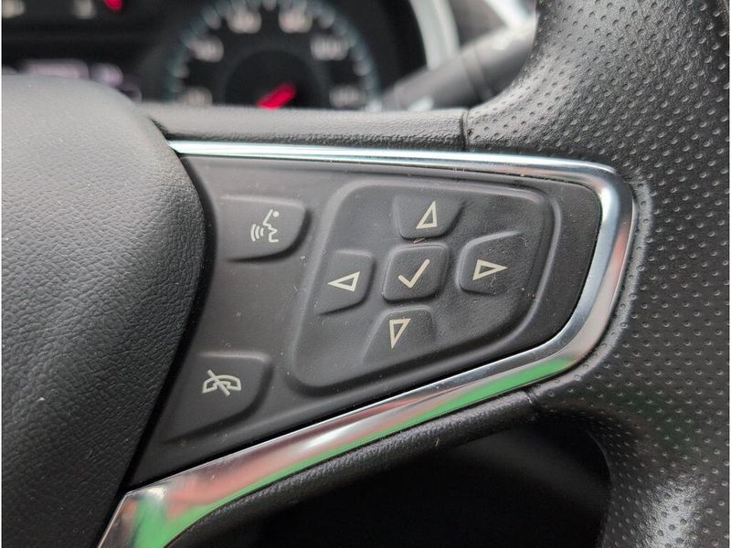 Used 2023 Chevrolet Malibu LTImage 23