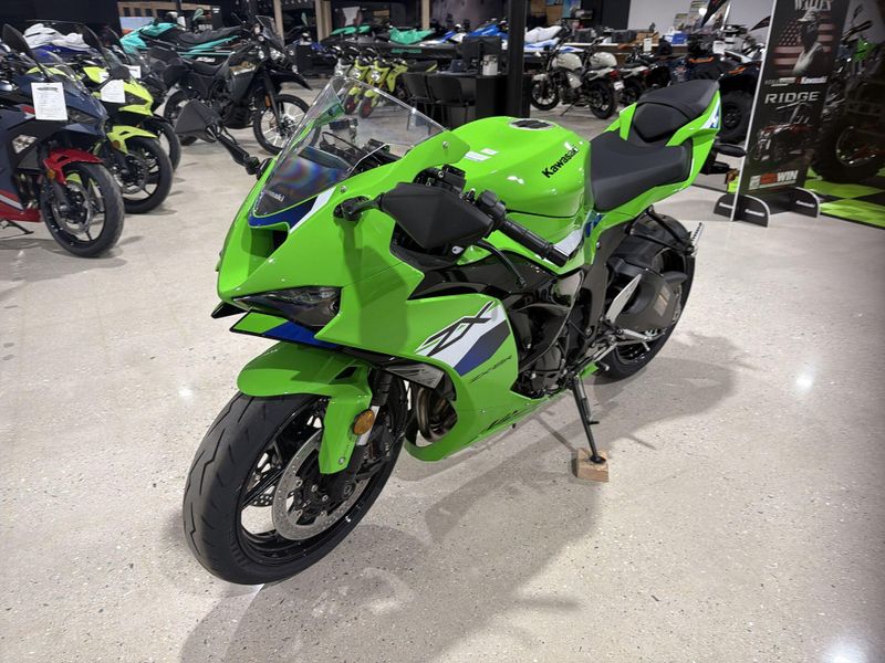 New 2026 Kawasaki NINJA ZX-6R Image 13