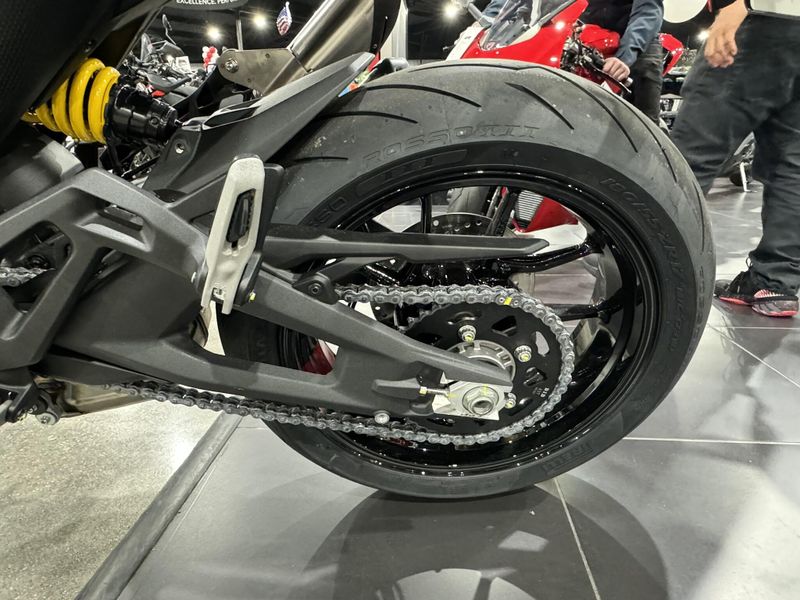 New 2025 Ducati Monster Image 8