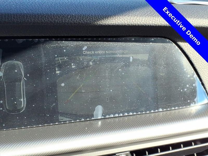 New 2025 Alfa Romeo Stelvio AwdImage 25