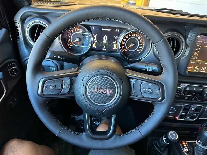 2023 Jeep Gladiator Willys 4x4 in a Black Clear Coat exterior color and Blackinterior. Marina Chrysler Dodge Jeep RAM (855) 616-8084 marinadodgeny.com 