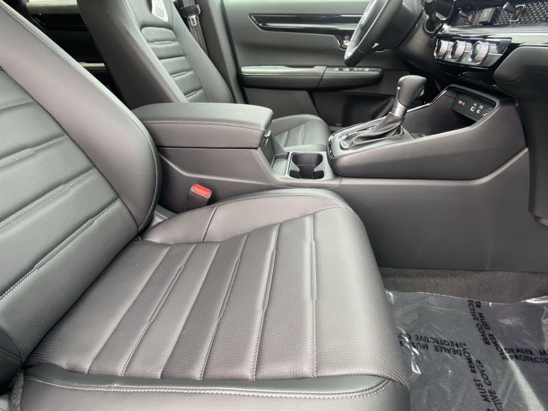 Used 2025 Honda CR-V EX-LImage 12