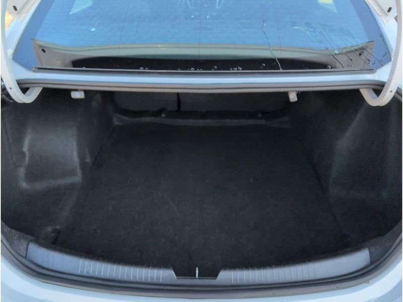 Used 2024 Chevrolet Malibu LTImage 34