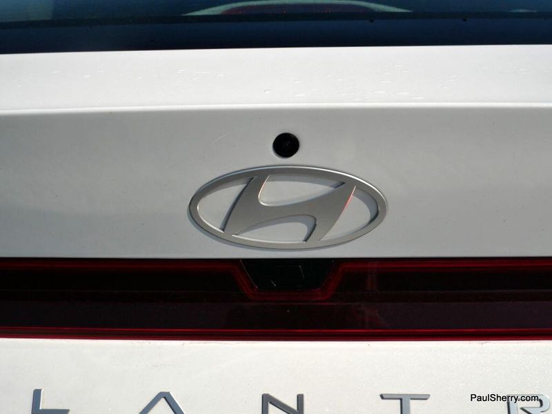 2024 Hyundai Elantra SELImage 52