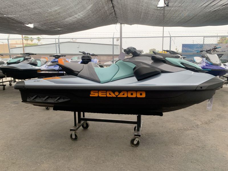 New 2024 Sea-Doo GTI SE 130 (SOUND SYSTEM) Image 10