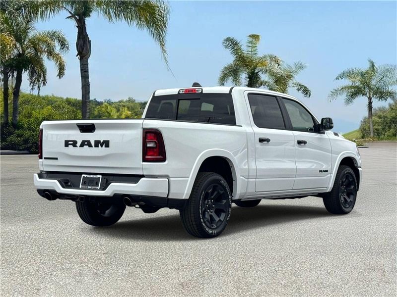 New 2026 RAM 1500 Big Horn Crew Cab 4x2 5'7' Box