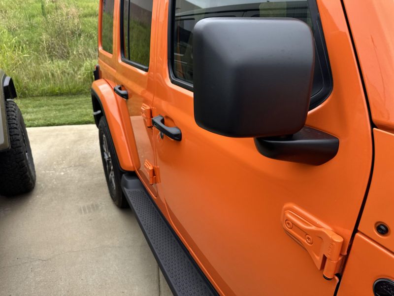 New 2025 Jeep Wrangler 4-door SaharaImage 5