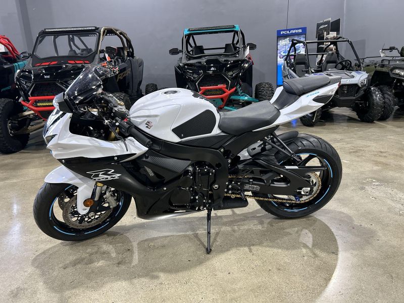 2020 Suzuki GSX-R750 Image 14