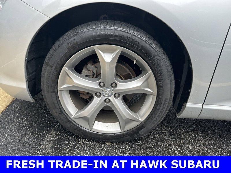 2013 Toyota Venza Limited photo 2