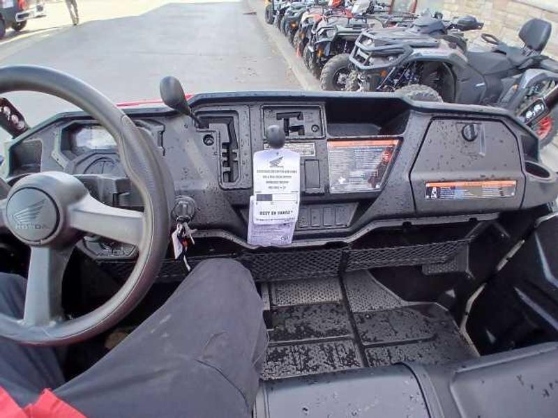 New 2025 Honda PIONEER 10005 DELUXE 