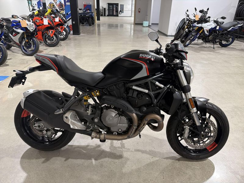 Used 2021 Ducati MONSTER 821 STEALTH Image 10