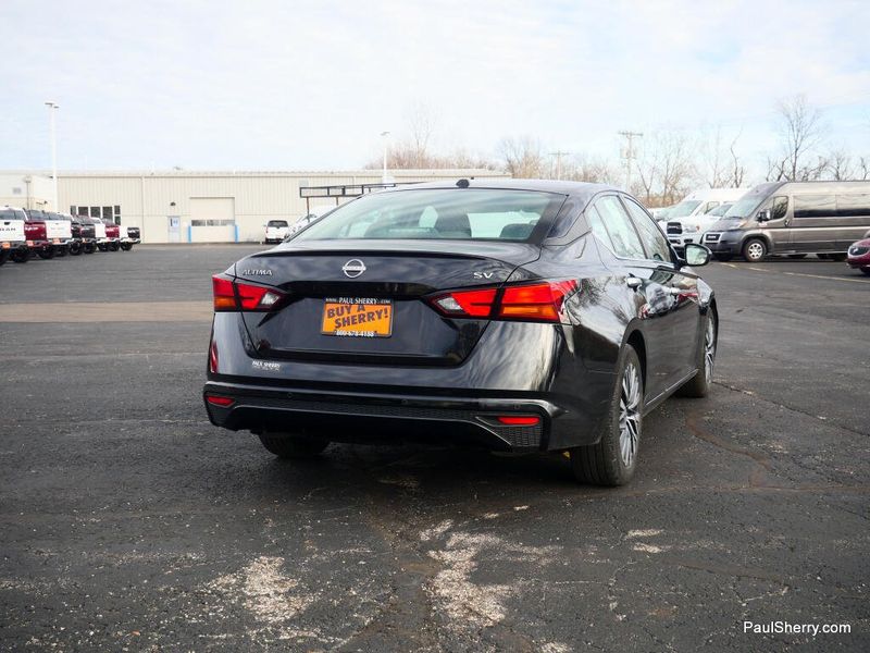 Used 2023 Nissan Altima 2.5 SV