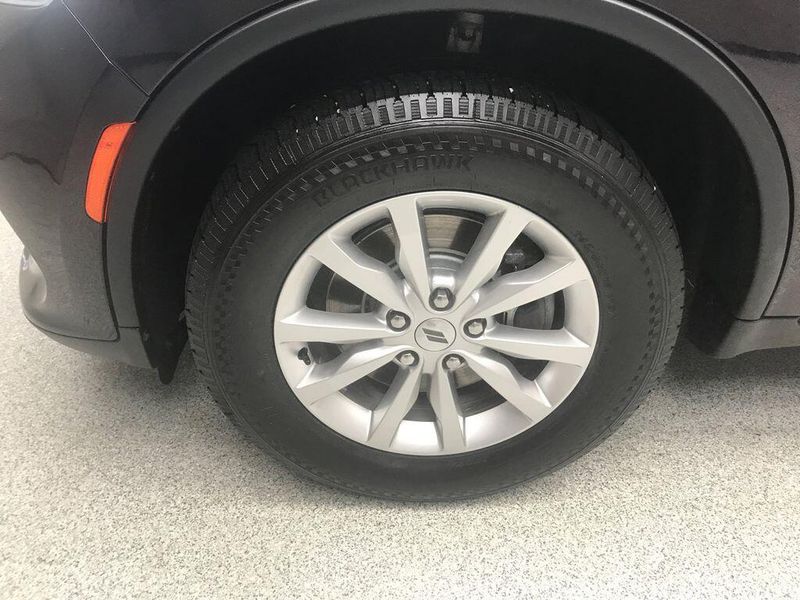 Used 2021 Dodge Durango SXTImage 2