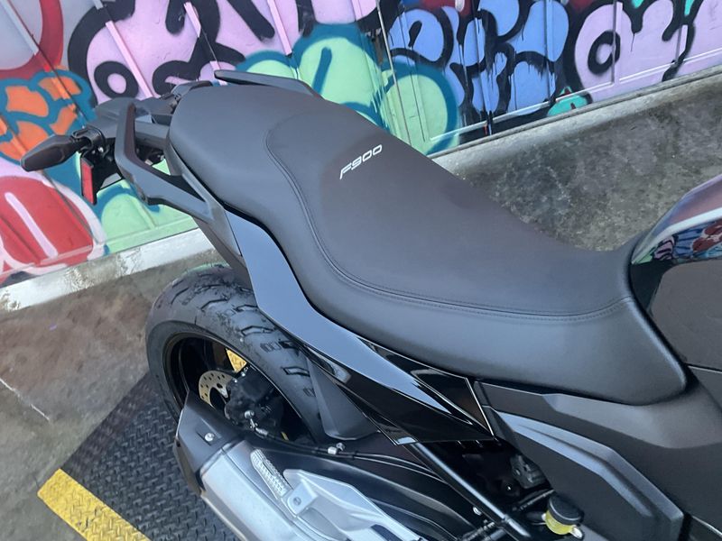 New 2026 BMW F 900 R Image 11