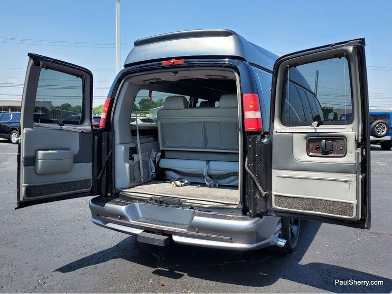 2013 GMC Savana 2500 Image 19
