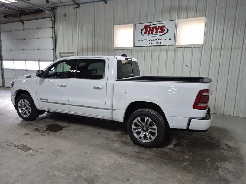 2022 RAM 1500 LimitedImage 23