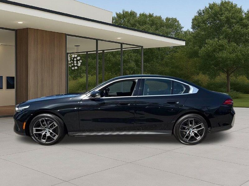 Used 2026 BMW 5 Series 530iImage 13