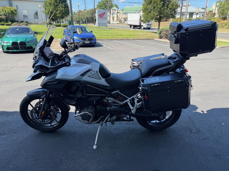 2023 Triumph Tiger 1200 GT ProImage 2