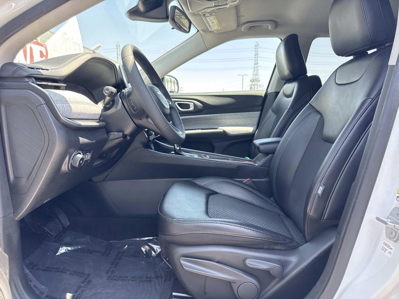 Used 2022 Jeep Compass Latitude