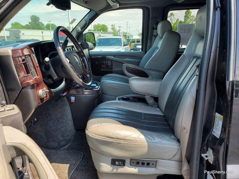 2013 GMC Savana 2500 Image 42