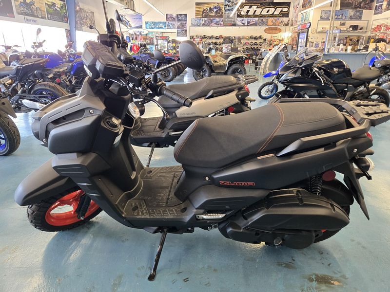 2025 Yamaha ZUMA 125 MATTE BLACK Image 4