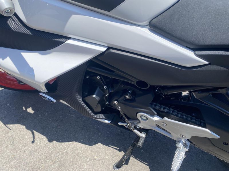 Used 2025 CFMOTO 450SS Image 25