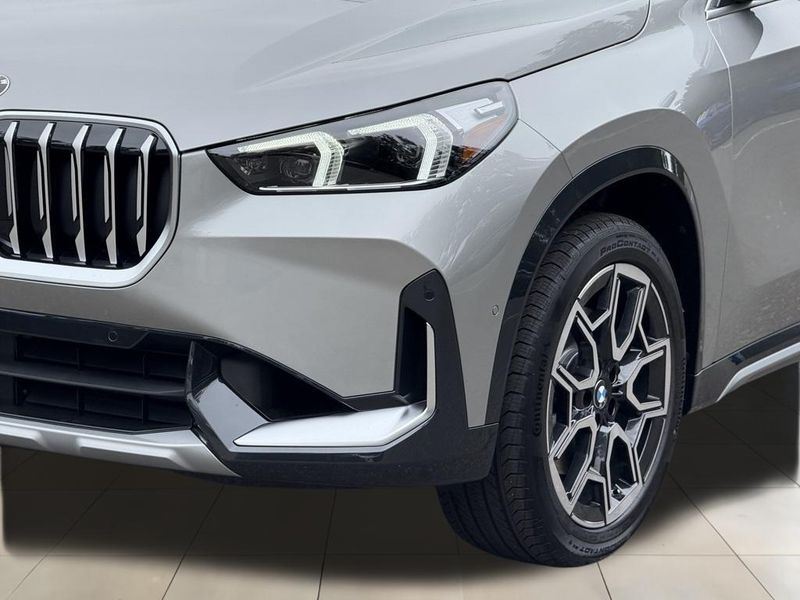 2025 BMW X1 xDrive28iImage 11