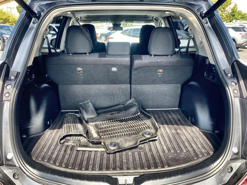 Used 2018 Toyota RAV4 XLEImage 24