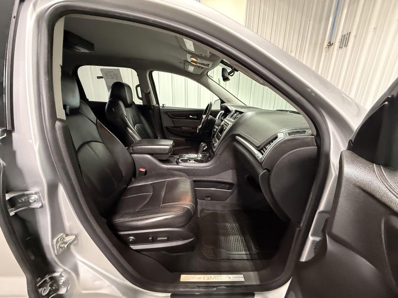 Used 2014 GMC Acadia SLTImage 12
