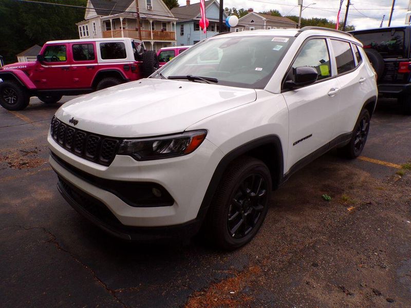 New 2026 Jeep Compass Latitude Altitude 4x4
