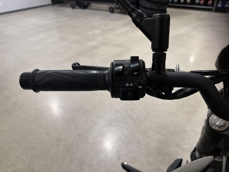Used 2023 Yamaha XSR700 Image 22