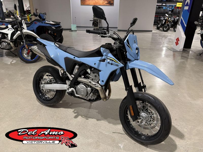 New 2025 Suzuki DR-Z4SM Image 1