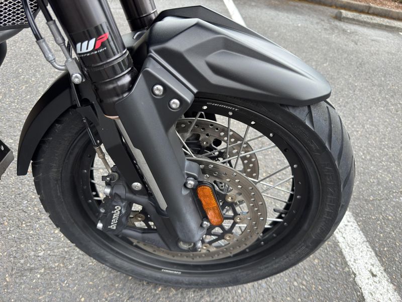 2017 Triumph Explorer XCx LRH 