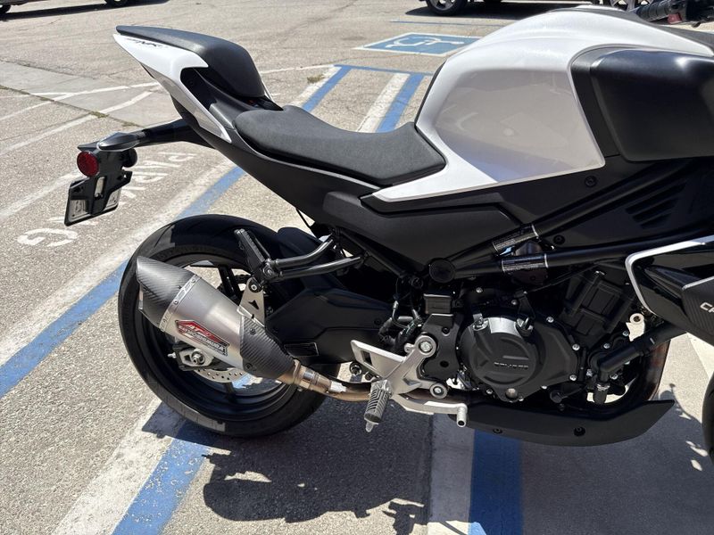 Used 2025 CFMOTO 450NK CF400-7US Image 12