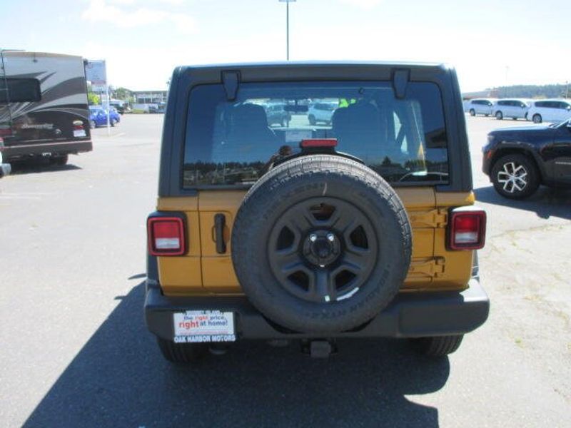 New 2026 Jeep Wrangler 4-door SportImage 8