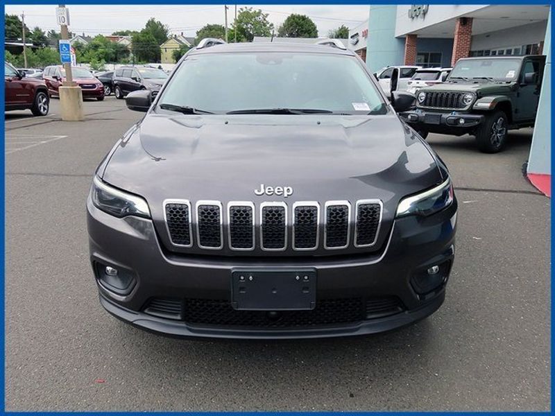 2021 Jeep Cherokee Latitude LuxImage 3