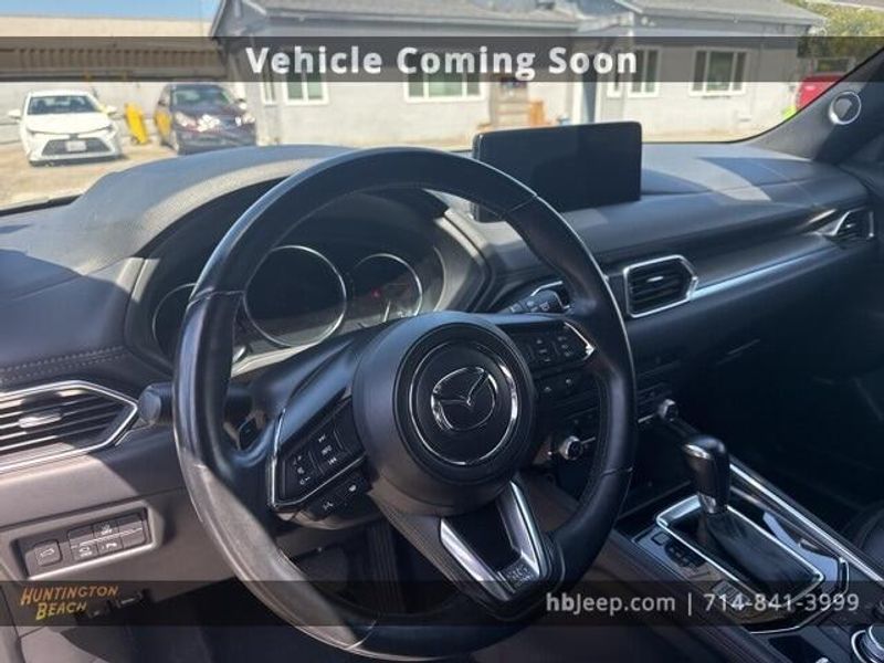 2022 Mazda CX-5 2.5 Turbo SignatureImage 10